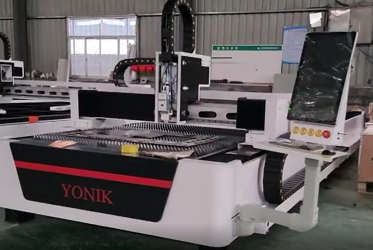 數(shù)控光纖激光切割機(jī) 數(shù)控光纖激光切割機(jī)